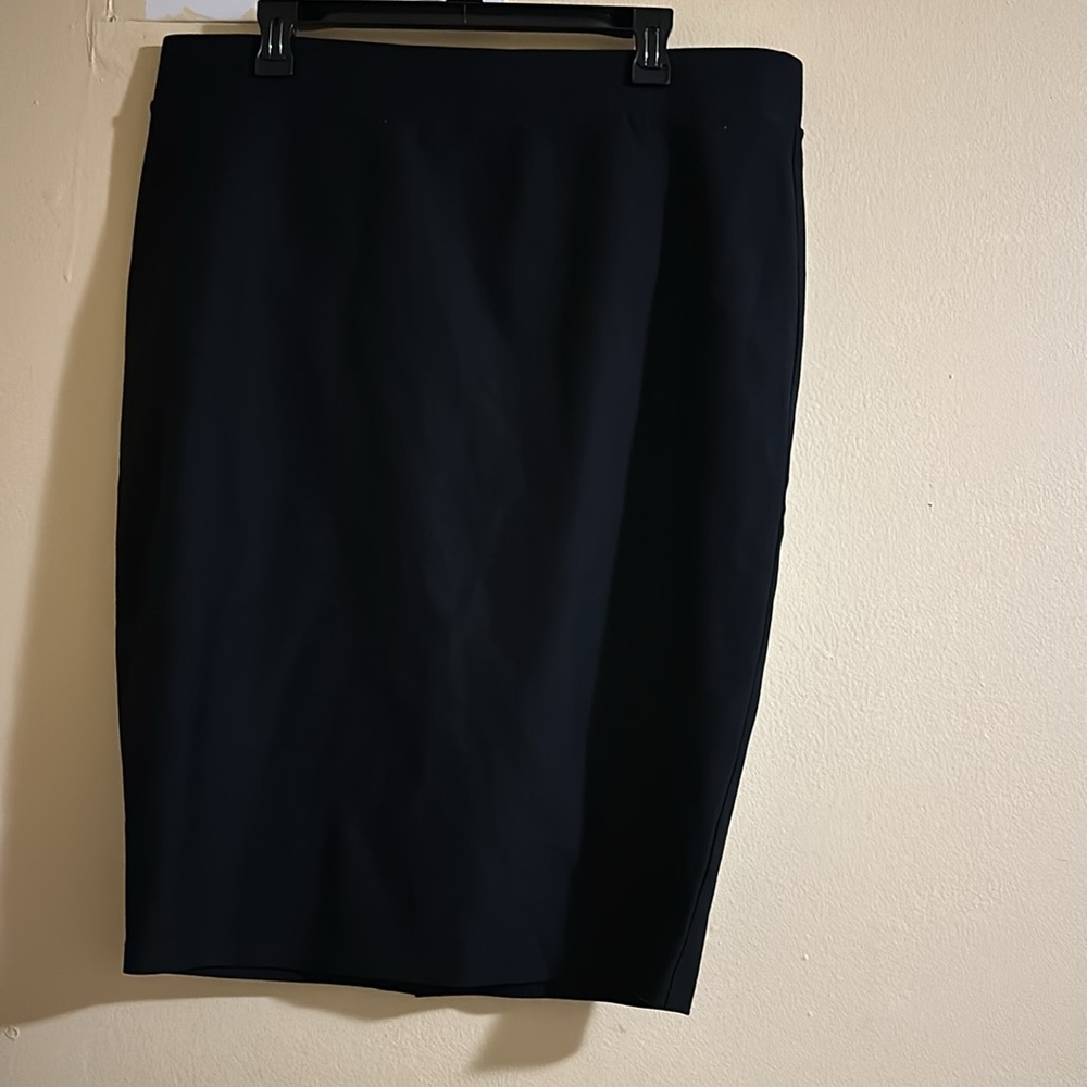 Brand New Torrid Plus Size Black Skirt